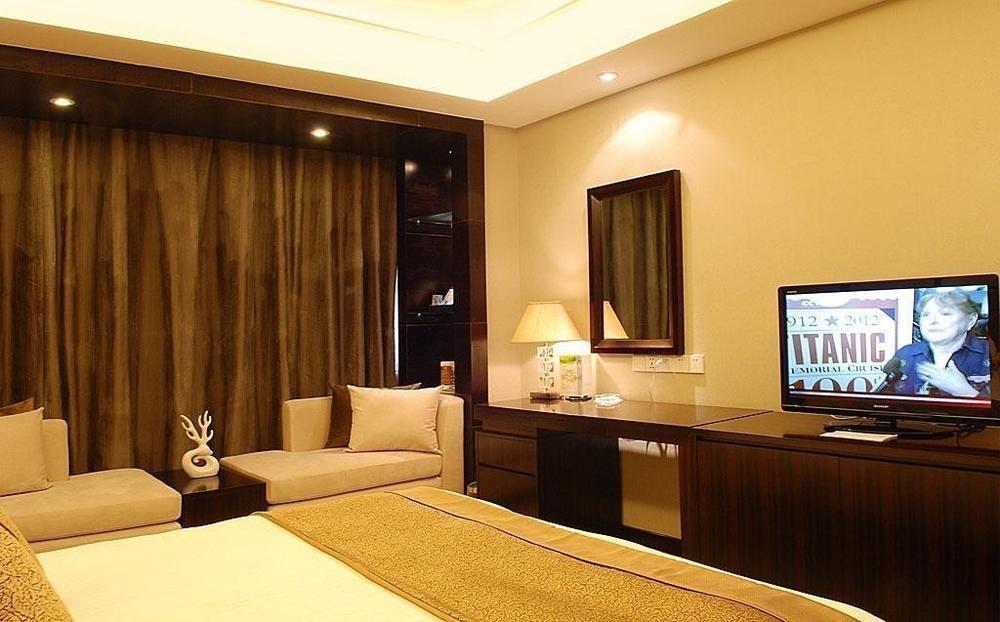 Wuxi Grand Hotel Exterior photo